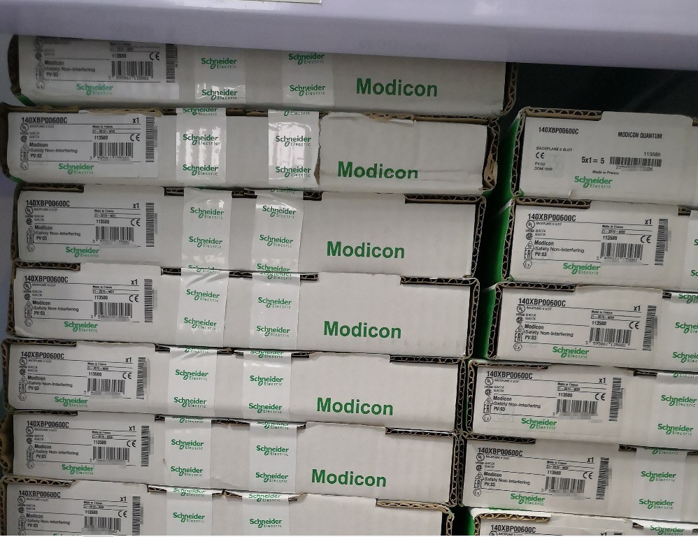 Sick Optic Electronic Sender Vs18L-0d314 From Decon