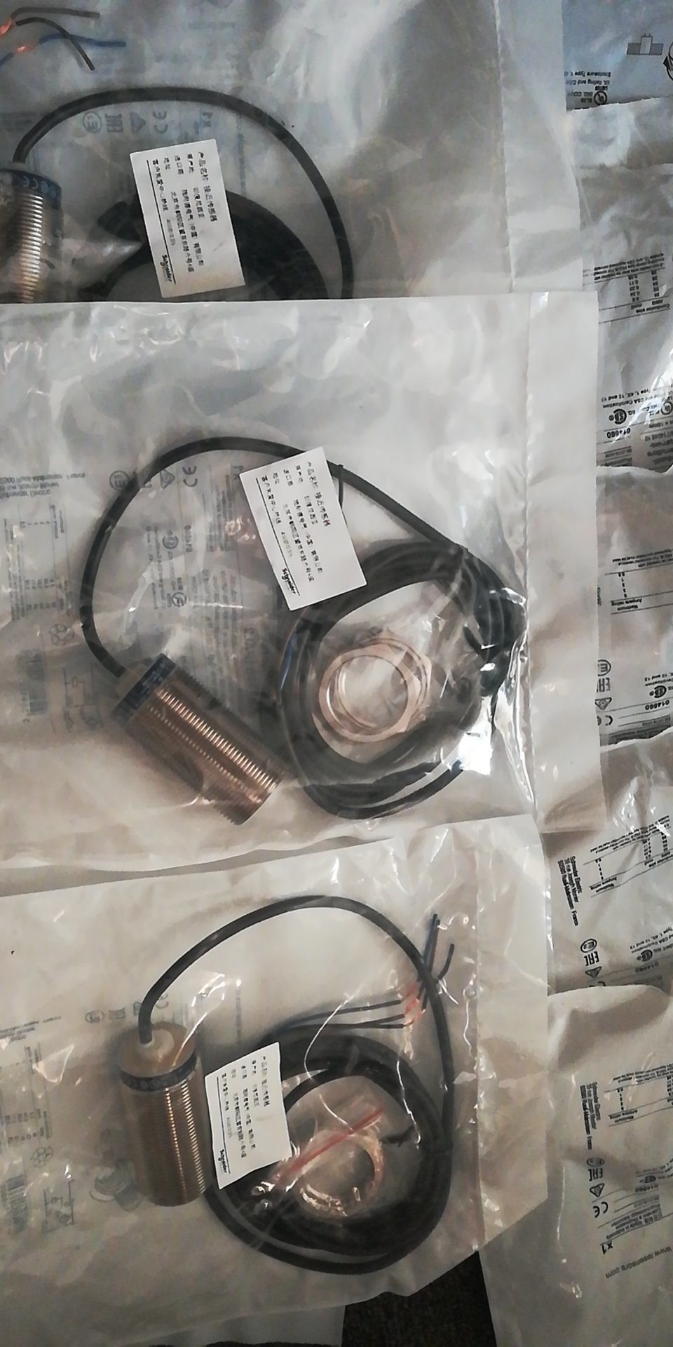 Telemecanique Inductive/Proximity Sensors Xs630b1PAL2 by Schneider Electric