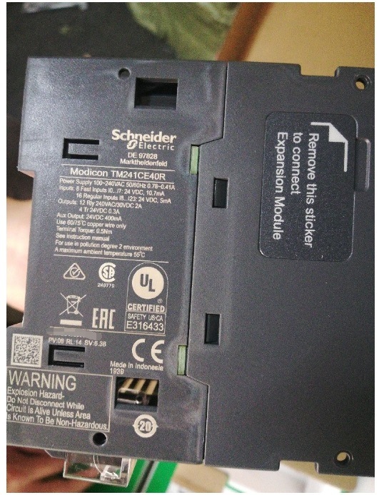 Schneider Electric TM241ce40r M241 Schneider Relay Ethernet