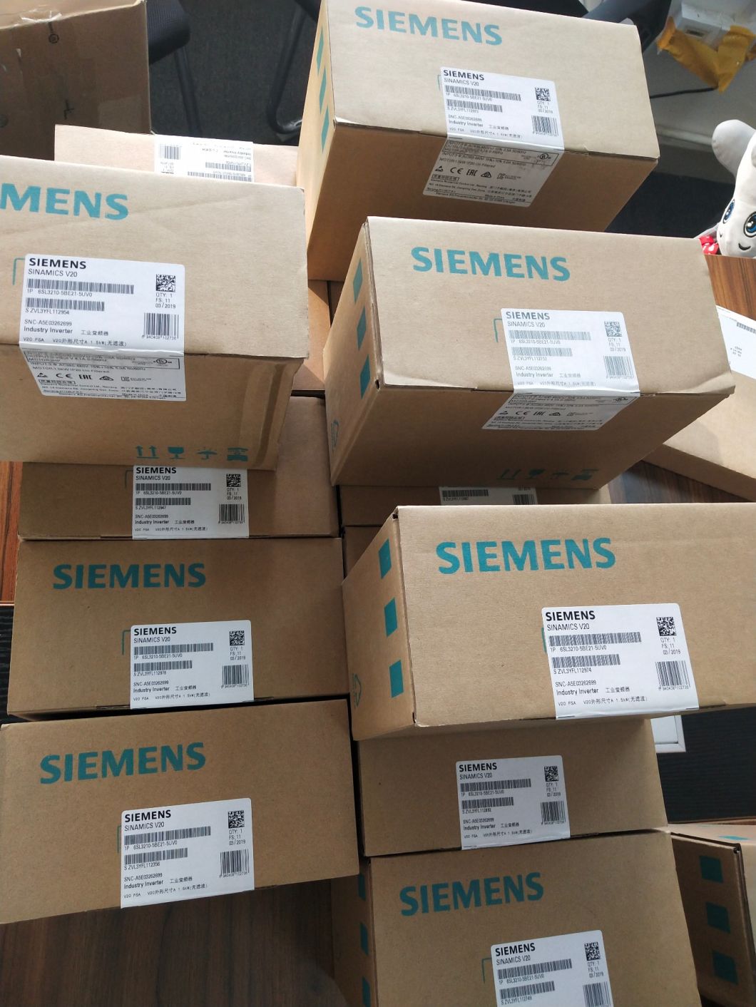 Siemens V20 Drive Original and Brand New Model 6SL3210-5be21-5UV0