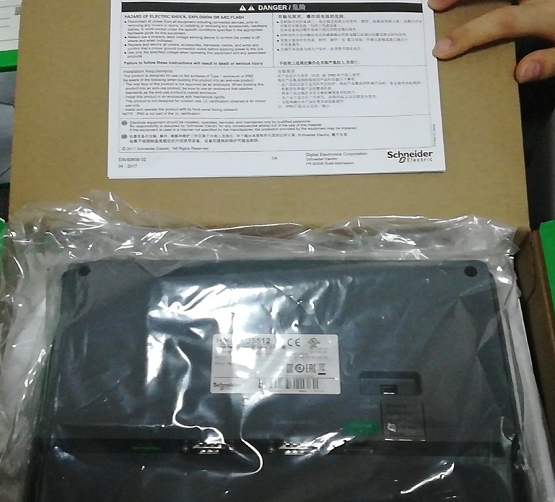 Widescreen Touch Screen of Schneider Electric Hmigxu5512