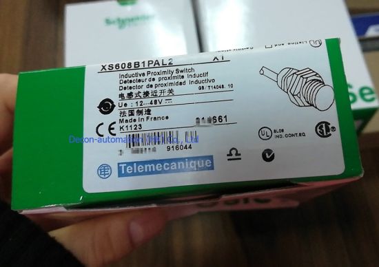 Schneider Xs608b1PAL2 Telemecanique/Inductive Sensor with Cable